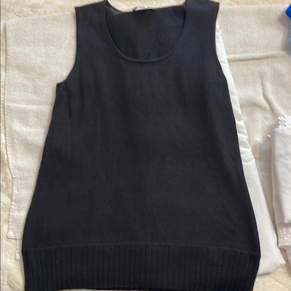 Black  coldwater creek sleeveless soft sweater